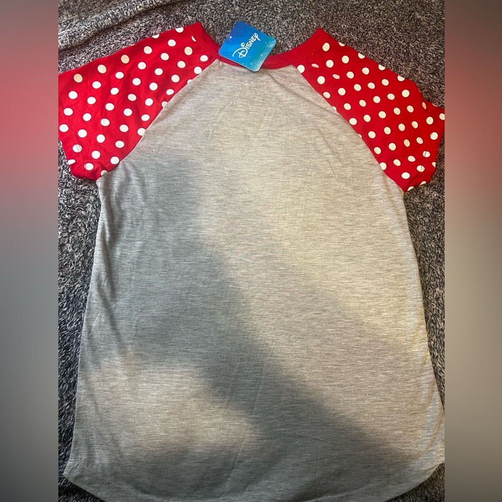 New / Disney Gray T-Shirt with Red Accents Girls - Picture 5 of 6